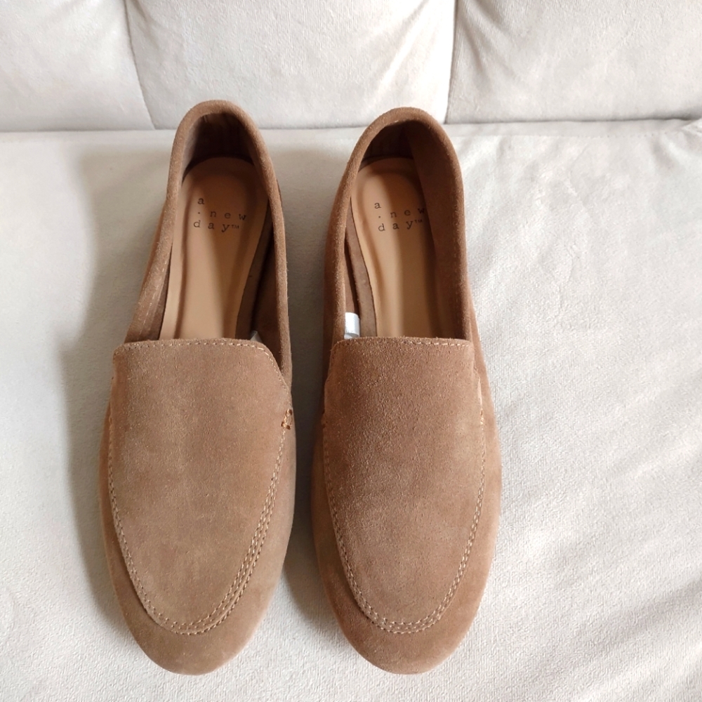 A New Day Mila Leather Loafers NEW 7.5 Tan